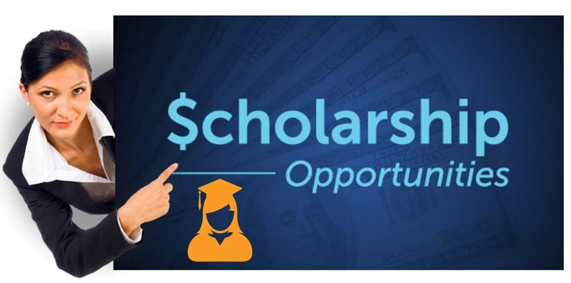 Woman_holding_scholarship_1
